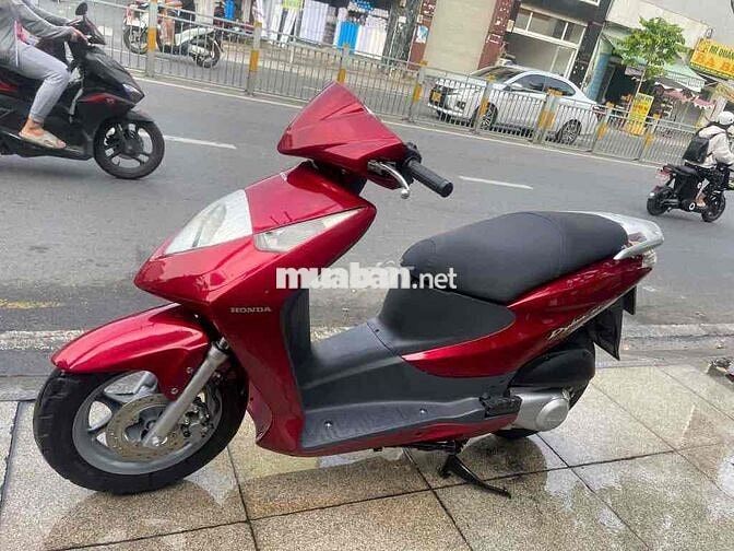 Honda Dylan 150 Đỏ