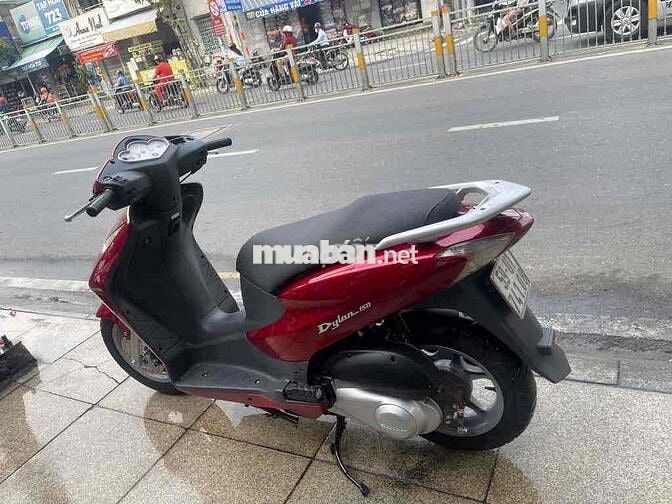 Honda Dylan 150 Đỏ