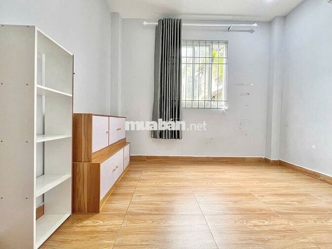 Bán nhà hẻm Cống Quỳnh, sát Bệnh viện Từ Vũ, Quận 1, TP.HCM