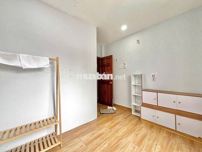 Bán nhà hẻm Cống Quỳnh, sát Bệnh viện Từ Vũ, Quận 1, TP.HCM