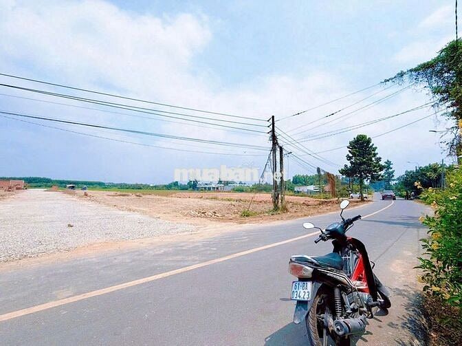 ĐẤT MẶT TIỀN CỰC ĐẸP NGAY TRỤC ĐƯỜNG CHÍNH KẾT NỐI BIÊN HÒA - TP.HCM
