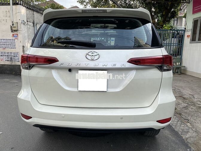 Bán Toyota Fortuner 2018 Trắng 113.000 km