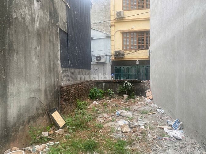 Chính chủ cần bán đất tại Thúy Lĩnh