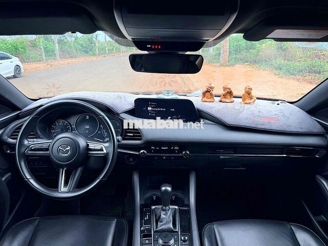 Mazda 3 Hatchback 2021 Luxury Đỏ