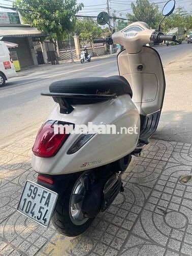 Piaggio Vespa Sprint Trắng ánh kim