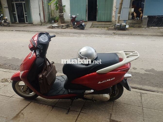 Honda Lead 2011 màu Đỏ