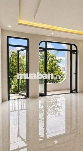 NHÀ 1 TRỆT 1 LẦU HIỆN ĐẠI – GẦN TRUNG TÂM TP BIÊN HÒA