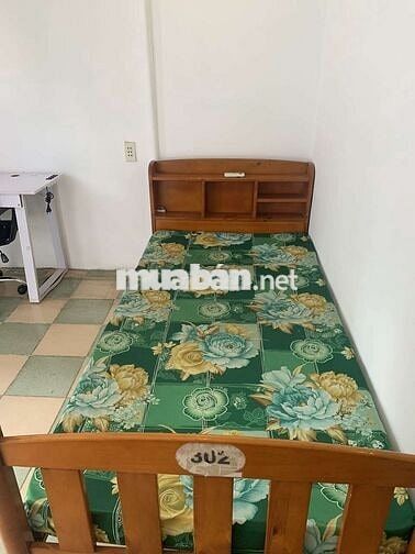 Phòng sát Bùi Viện, full nội thất, bancol