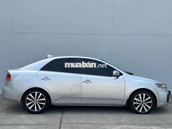 KIA Cerato 2010 Số sàn Bạc