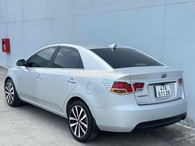 KIA Cerato 2010 Số sàn Bạc