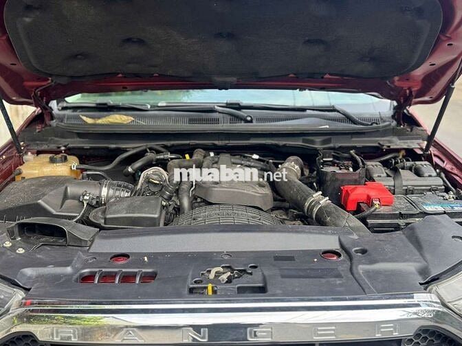 Ford Ranger Limited Đỏ