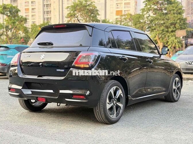 Suzuki Swift 2025 Hybrid Đen 2700km