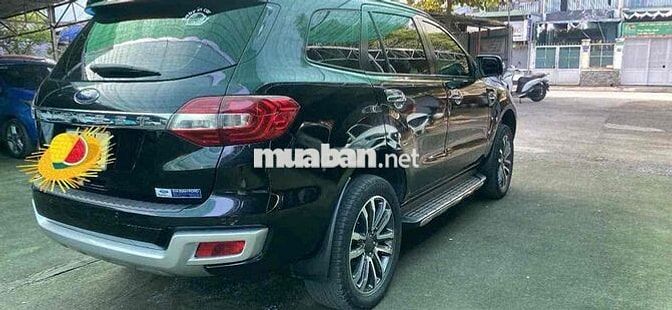 Ford Everest Titanium 2020 73333 km Đen