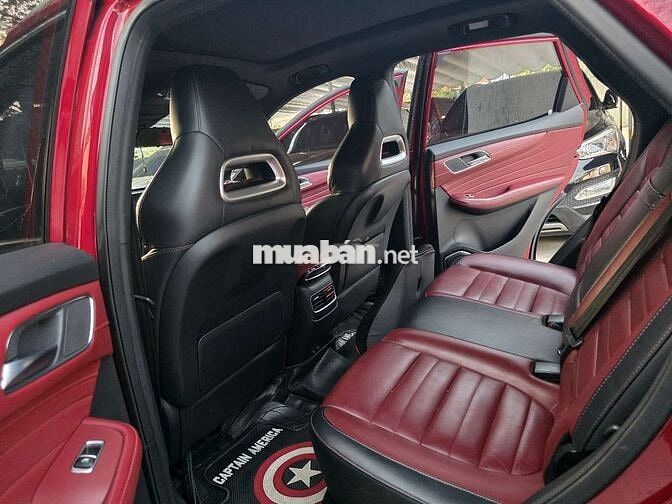 MG HS 2.0 Trophy Đỏ mua mới đi 46 ngàn km