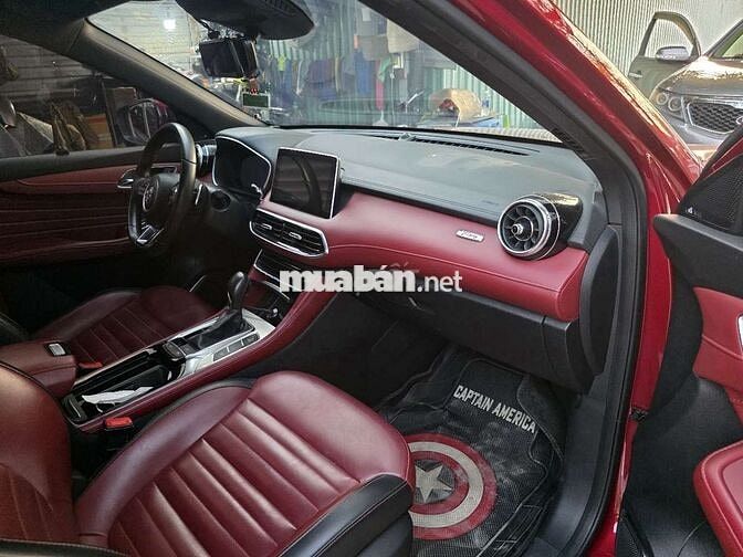 MG HS 2.0 Trophy Đỏ mua mới đi 46 ngàn km