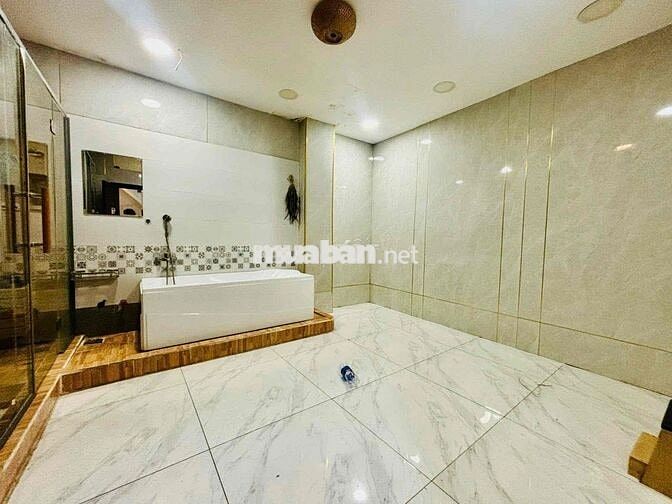 CHO THUÊ MT ĐƯỜNG LƯƠNG HỮU KHÁNH QUẬN 1