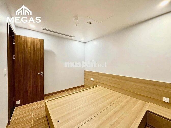CHO THUÊ CĂN HỘ FULL ĐỒ CAO CẤP 1N1K BAN CÔNG NGAY LOTTE MALL TÂY HỒ