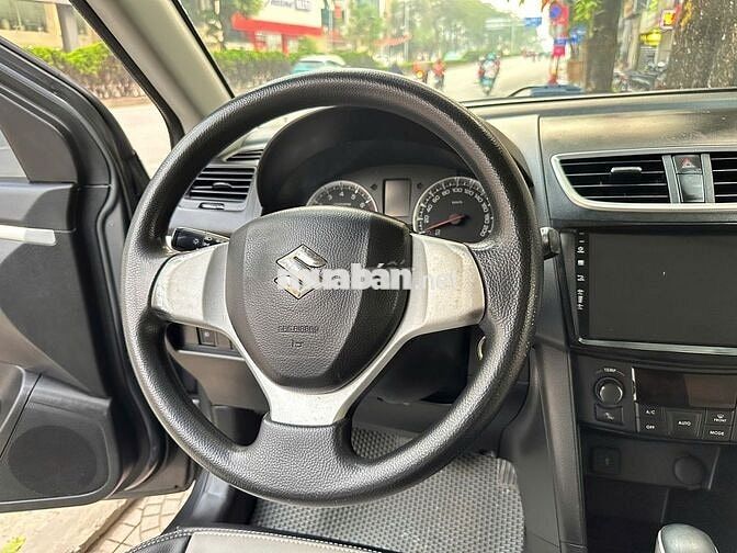 Bán Suzuki Swift 1.4AT sx 2014 đk 2015