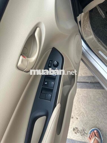 Toyota Vios 2021 Vàng cát một chủ mua mới
