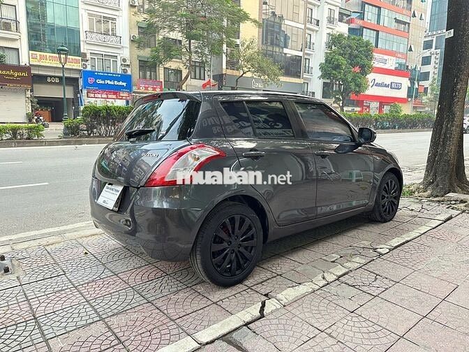 Bán Suzuki Swift 1.4AT sx 2014 đk 2015