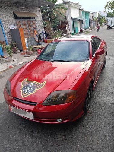 Hyundai tuscani 2 cửa cá tính, nhập khẩu Hàn Quốc