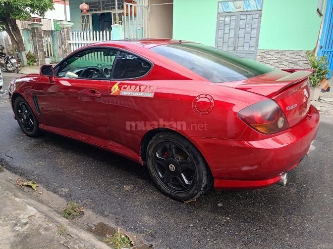 Hyundai tuscani 2 cửa cá tính, nhập khẩu Hàn Quốc