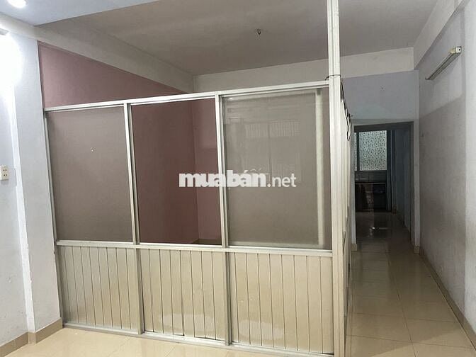 Bán chung cư Trần Quang Diệu Q3 DT 43,6 m2 có gác, 1PN, hướng Nam