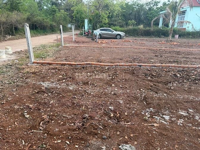 Bán nền đất thổ cư sổ riêng 190m2( 5x38) view núi Chứa Chan, Xuân Lộc