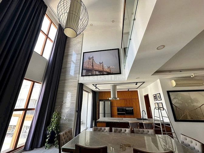 Cho thuê căn Penthouse Tropic Garden Thảo Điền, 4PN, 370m2, sân vườn