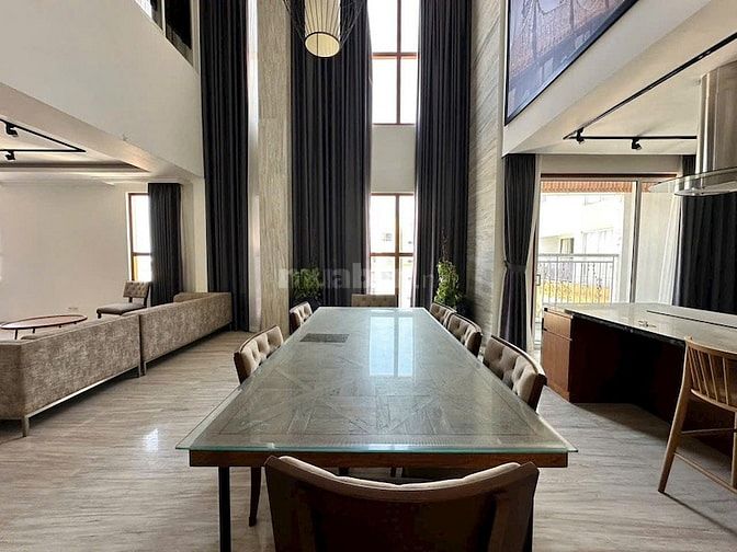 Cho thuê căn Penthouse Tropic Garden Thảo Điền, 4PN, 370m2, sân vườn