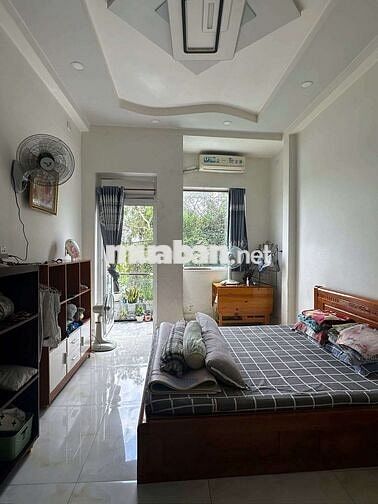 bán nhà xã Tân Kiên. hẻm trc nhà 6m.DT3,8*14.
