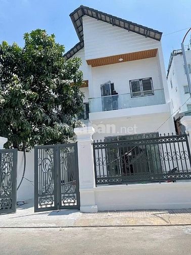 CHO THUÊ BIỆT THỰ MỚI- KDC BÌNH DÂN, 1 TRỆT 1 LẦU+ 1 TUM, 5PN, 28TR