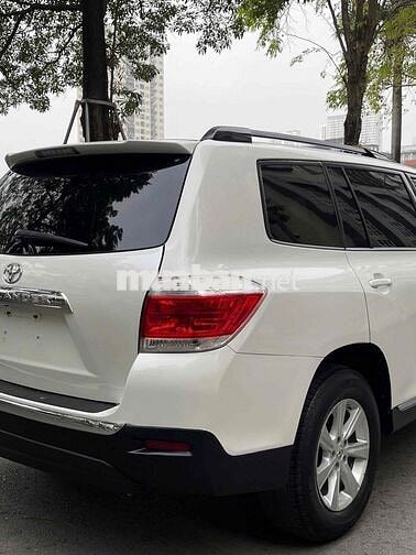 Toyota Highlander SE 2010 Trắng 12 vạn km