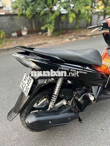 Honda Airblade 2013 Cam đen