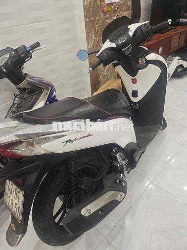 Honda sh 125 màu trắng úp ý