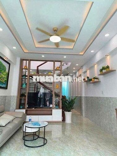 -NHÀ BÀ ĐIỂM -HÓC MÔN.MẶT TIỀN ĐƯỜNG 8M- HẺM XE TẢI THÔNG– GẦN CHỢ ĐẦU