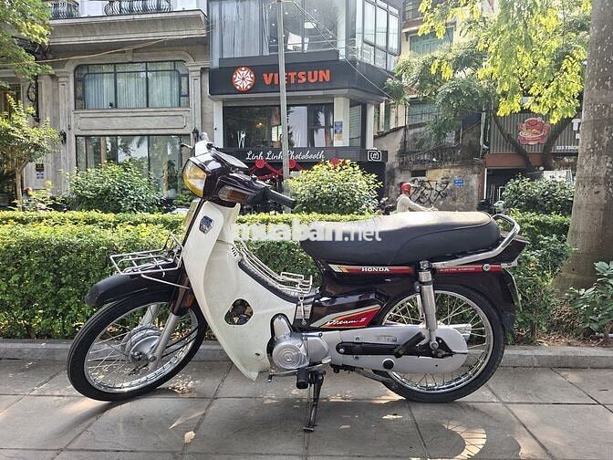 Honda Dream II