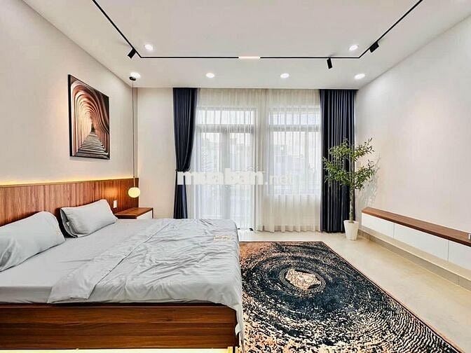 Cho thuê nhà MT 9A Hoa Sứ, P.2, Q. Phú Nhuận đối diện siêu thị