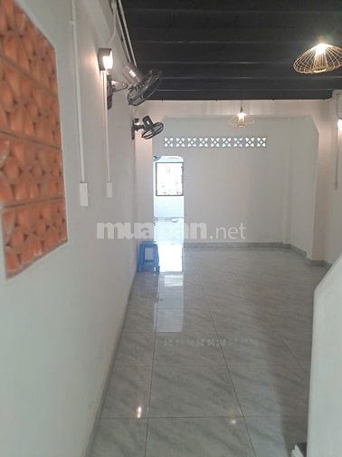 Nhà mặt tiền Đường Số, P. Linh Đông, Thủ Đức – 4x25m – 2PN 2WC nhà mới