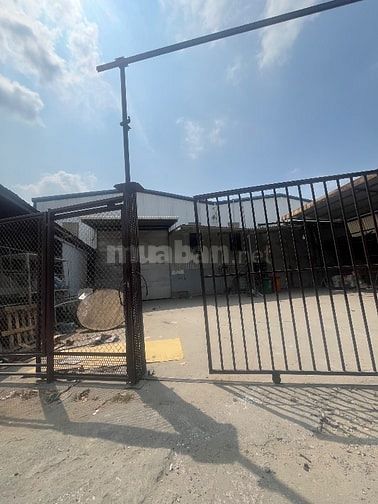 CHÍNH CHỦ CHO THUÊ XƯỞNG TÔ KÍ .DT 1600M