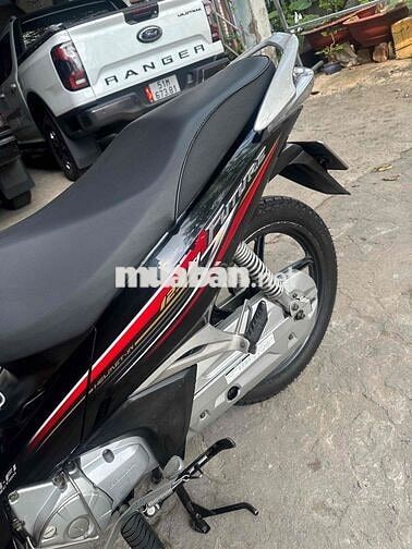 Honda Future 125 Đỏ đen