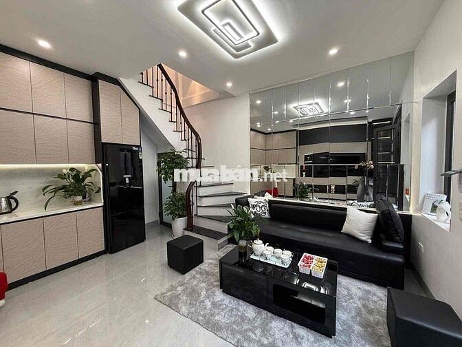 SIÊU PHẨM GỐC ĐỀ – 2 MẶT THOÁNG – NHÀ RỘNG ĐẸP – TẶNG FULL NỘI THẤT