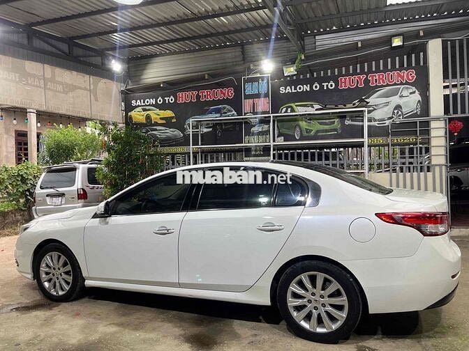 Renault Latitude 2013 Trắng
