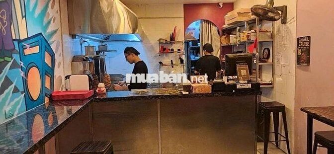Tôi cần bán nhà 5tầng, mặt phố Xuân Diệu Tây Hồ.