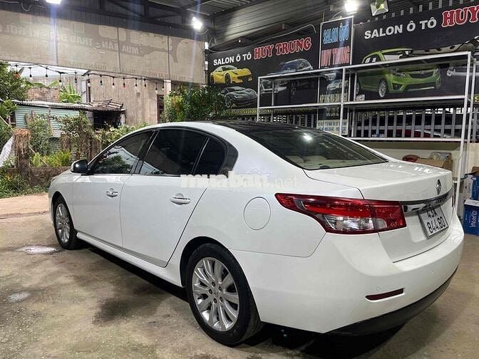 Renault Latitude 2013 Trắng