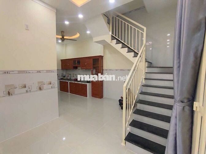 NHÀ 1TRỆT 1LẦU 6X10M 4PN 2WC HẺM OTO ĐƯỜNG 11 GẦN CHỢ LINH XUÂN