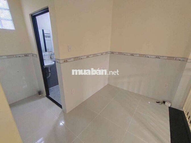 NHÀ 1TRỆT 1LẦU 6X10M 4PN 2WC HẺM OTO ĐƯỜNG 11 GẦN CHỢ LINH XUÂN