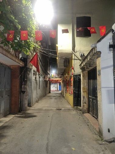 Cho thuê nhà số 1 ngõ 164 Nguyễn Ngọc Nại
