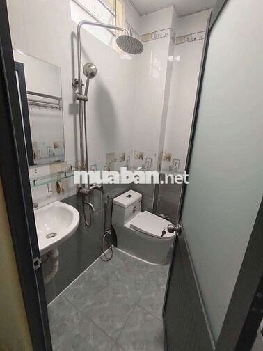 NHÀ 1TRỆT 1LẦU 6X10M 4PN 2WC HẺM OTO ĐƯỜNG 11 GẦN CHỢ LINH XUÂN