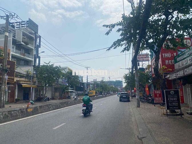 BÁN NHÀ 2 tầng. 125m2(5.5 x25). phan văn hớn. tân thoiw nhất. quận 12